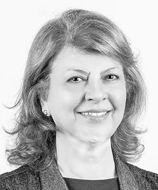 Dr. Nadia M Alhasani